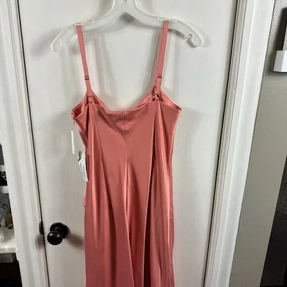 Mestiza New York Pink Satin Floral Appliqué Ruffle Gown Size 8